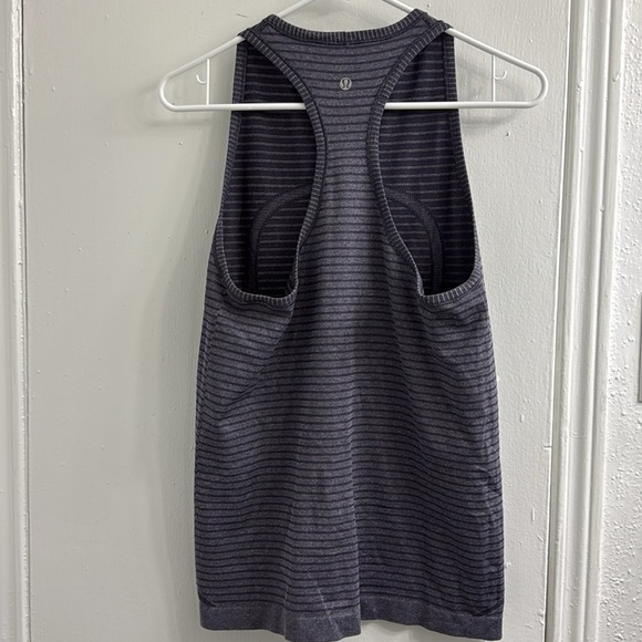 Lululemon Run: Swiftly Tech Tank,size 6
Rugby Stripe Tonal Heathered Black Grape - Picture 11 of 13